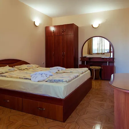 Отель Orchidea 3*